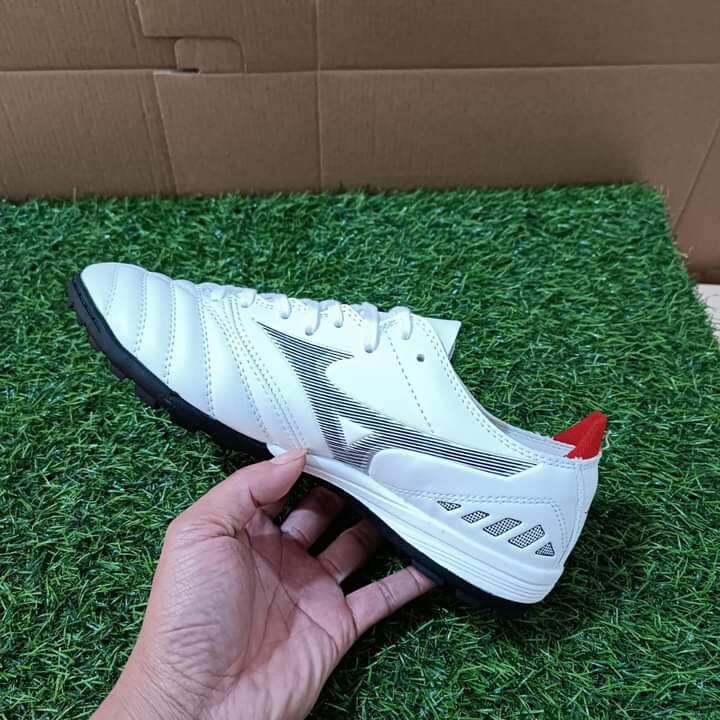 giày đá bóng Mizuno Neo 3 pro