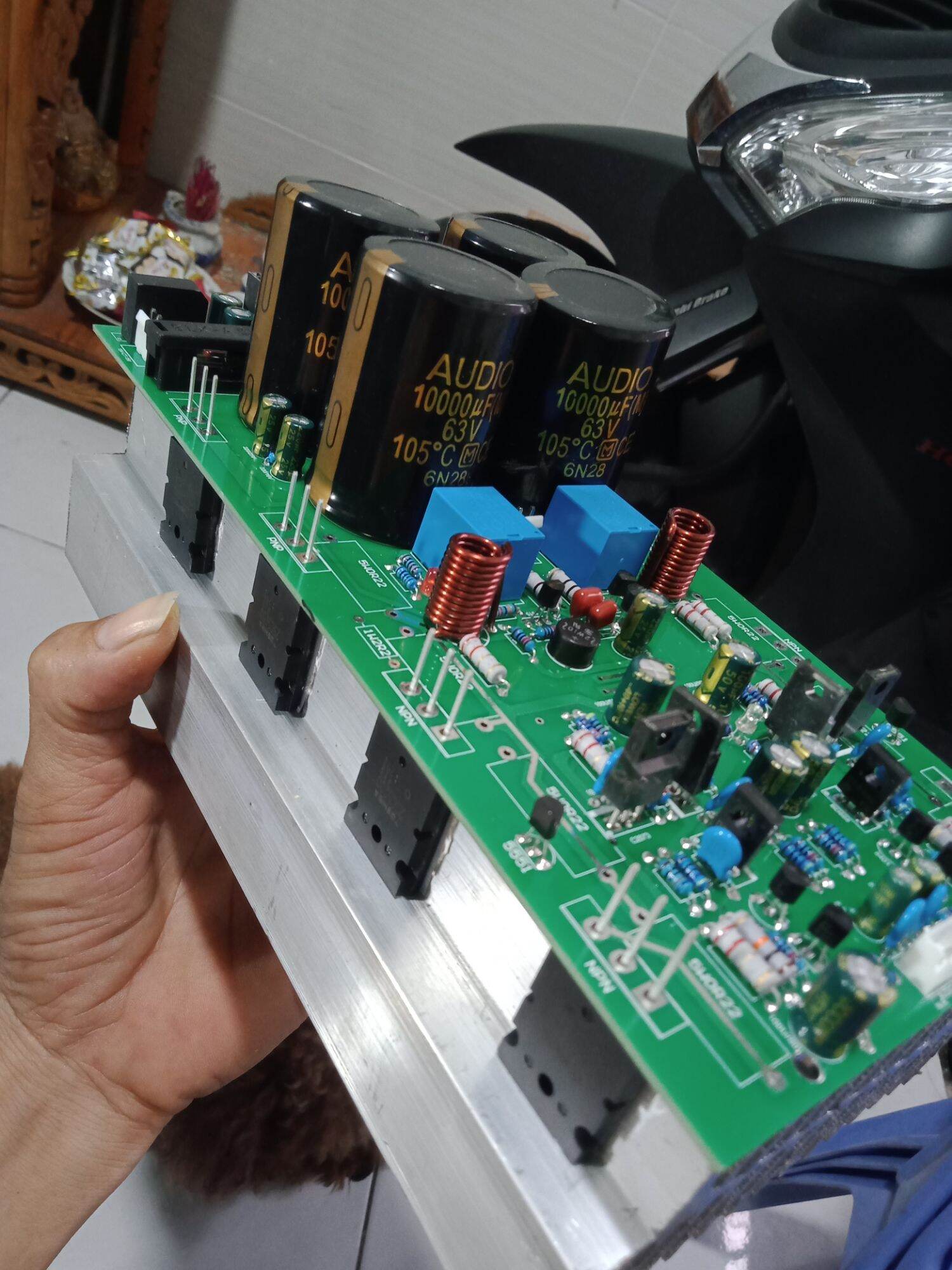 mạch công suất 8 sò liền nguồn ráp sản