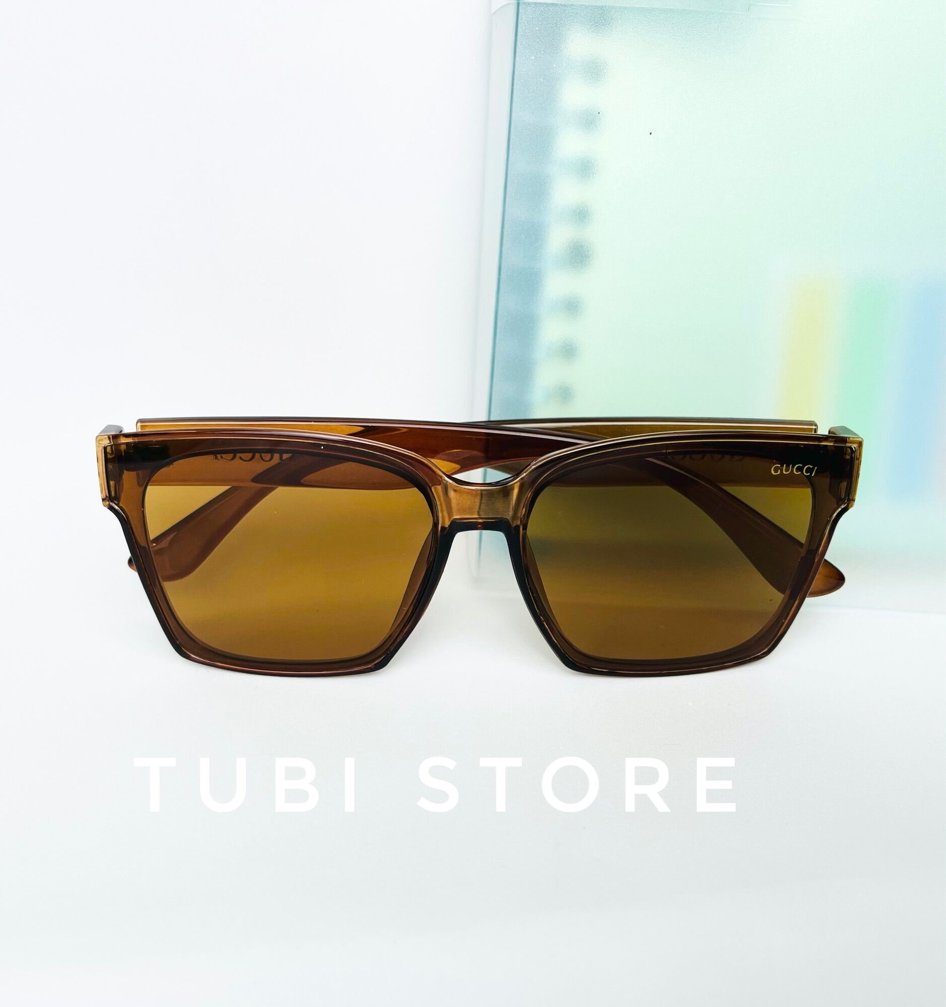 Mắt kính râm gọng vuông Gucci thời trang chống tia cực tím nam nữ