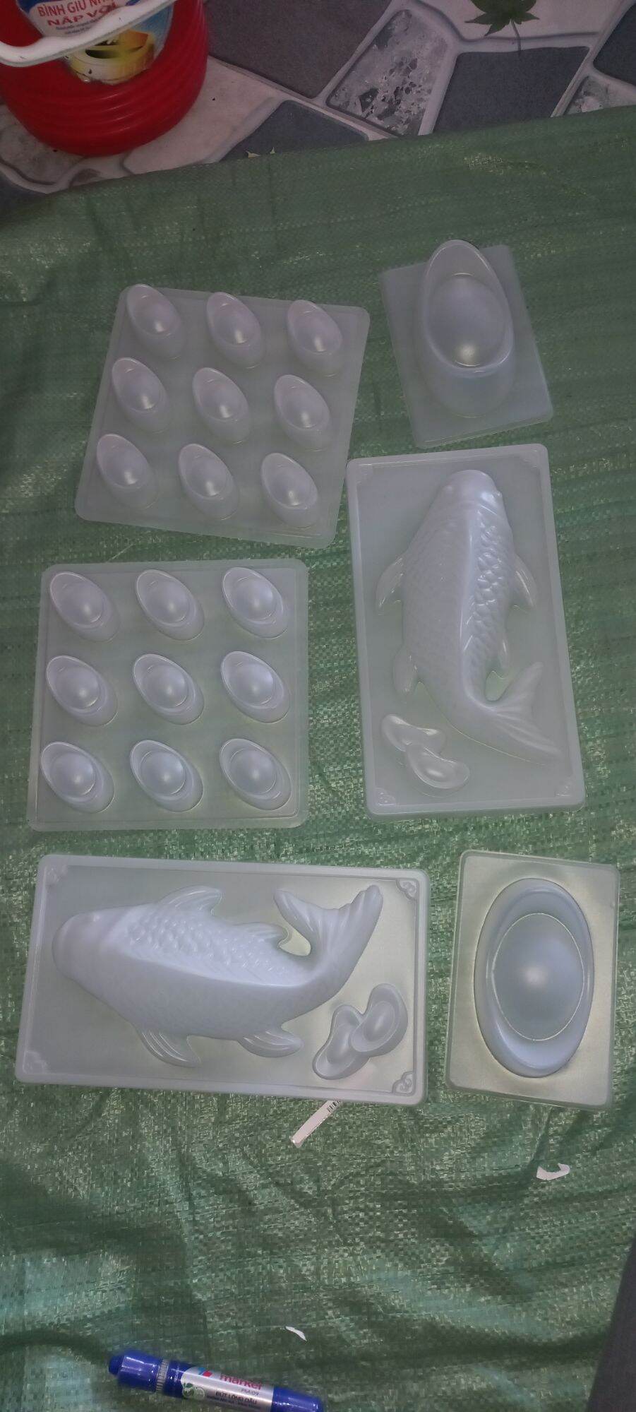 Khuôn rau câu set 2 vĩ vàng 9 thỏi, 2 cá chép, 2 vàng lớn