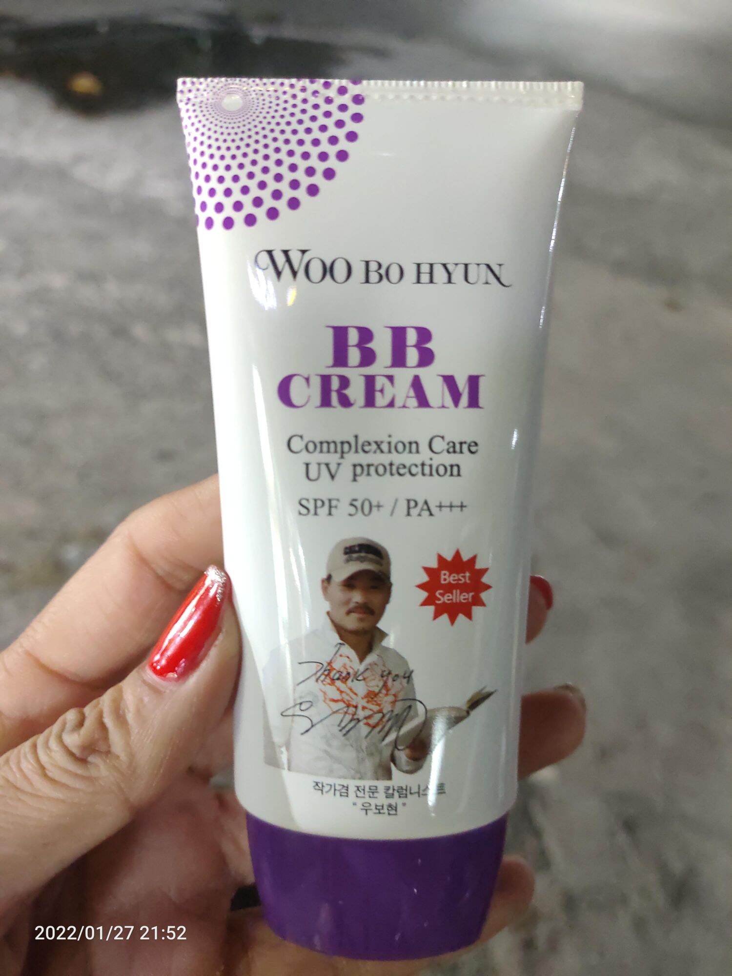 KEM NỀN BB CREAM CHE KHUYẾT ĐIỂM CHỐNG NẮNG CỦA HÀN QUỐC
