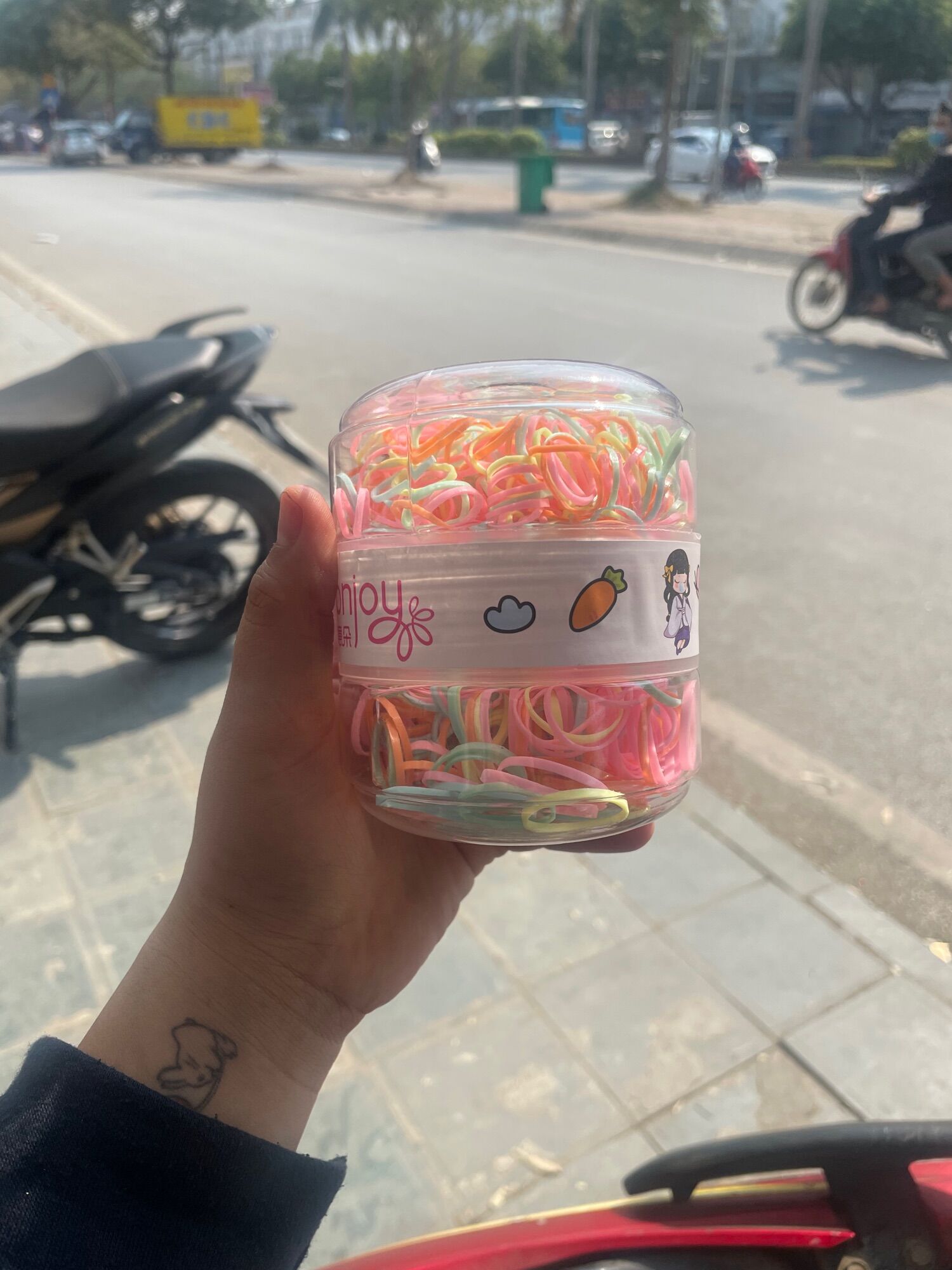 Lọ chun buộc tóc nhiều màu sắc EONIOY