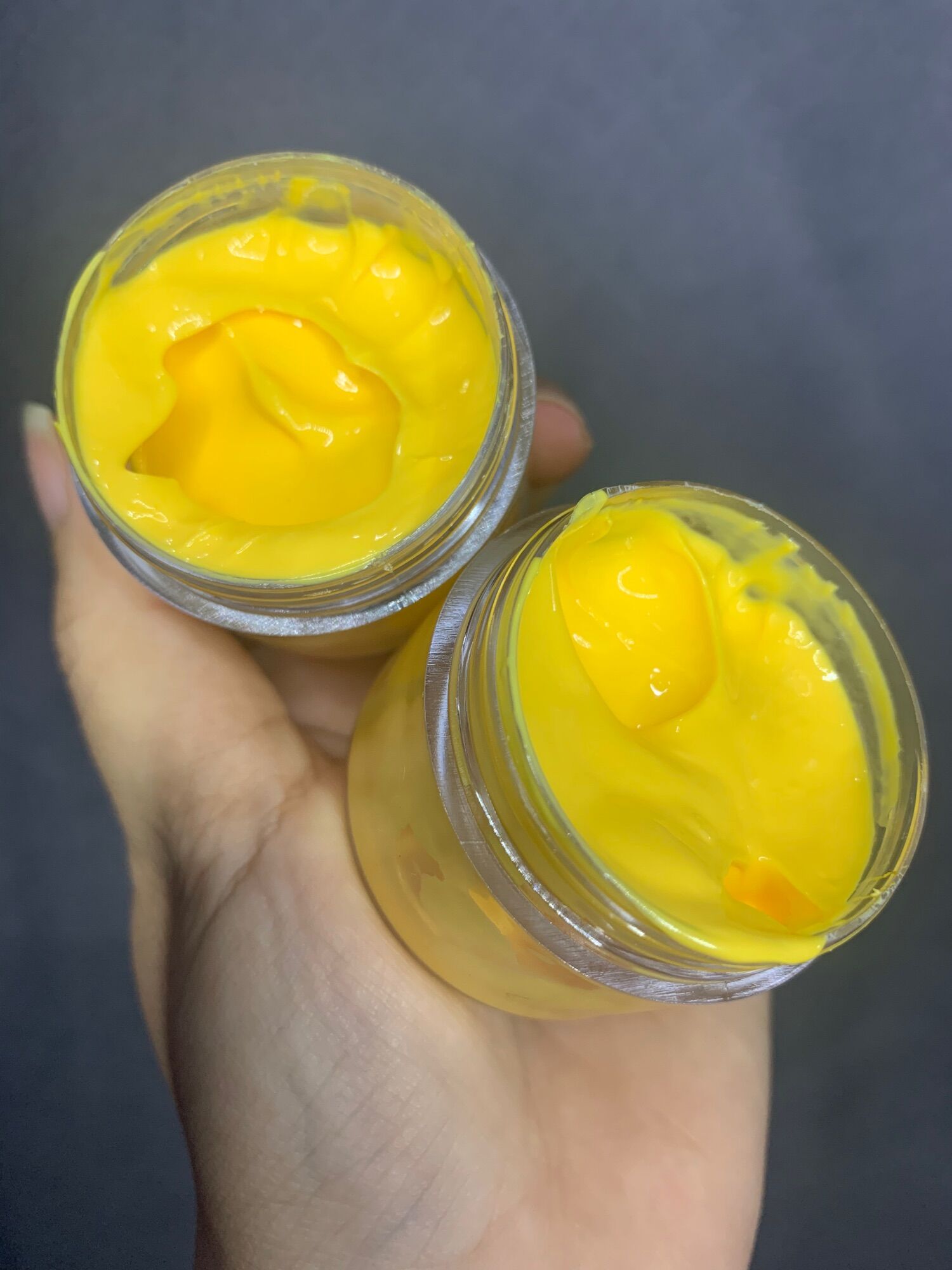 Kem kích tẩy mạnh sâm vàng trắng da sáng da body hủ 30g