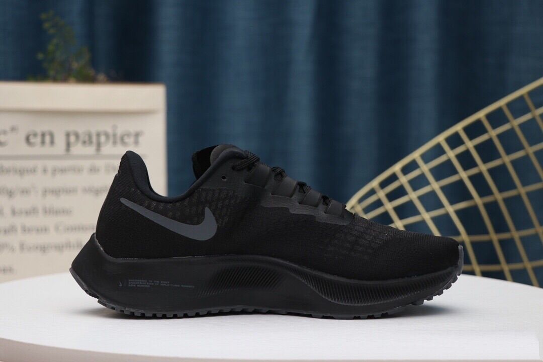 [HCM]Nike Pegasus 37 turbo 2. Size 40-45