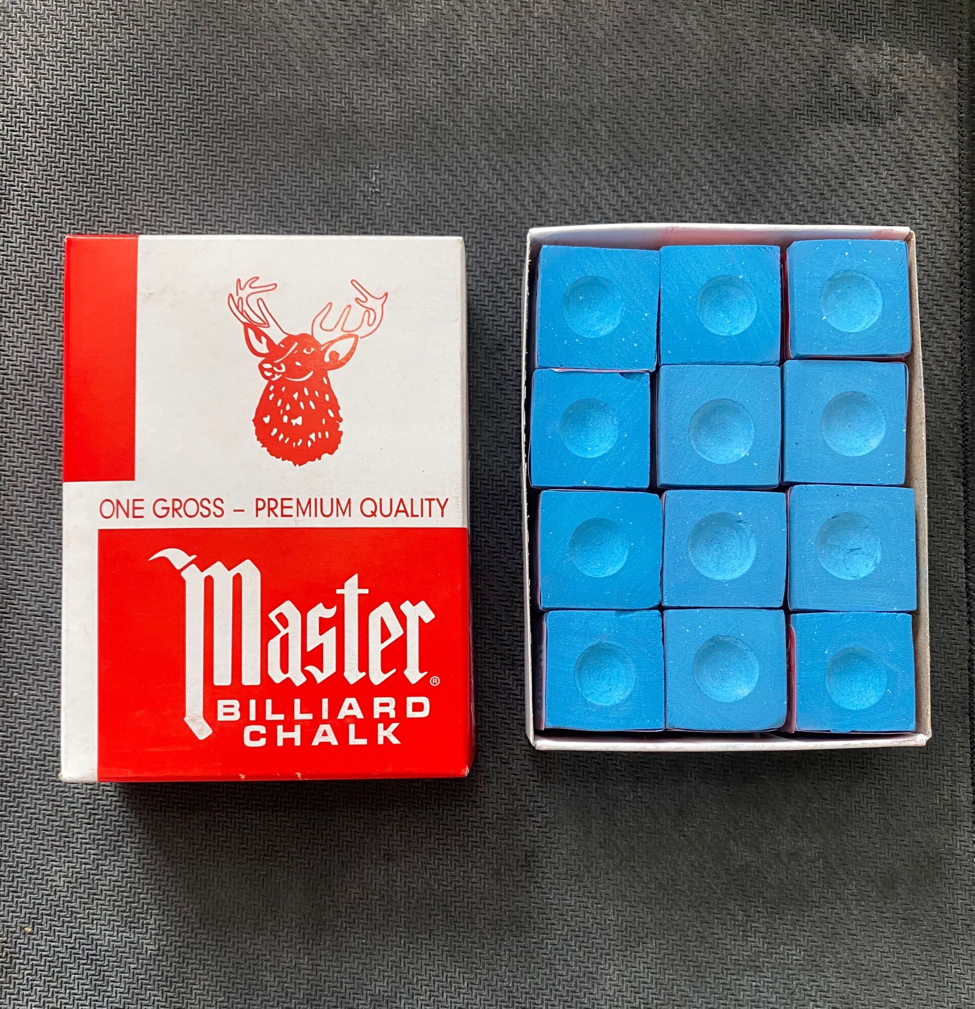 Sản phẩm mới: lơ bida master tem bac /hộp 12 viên /80k