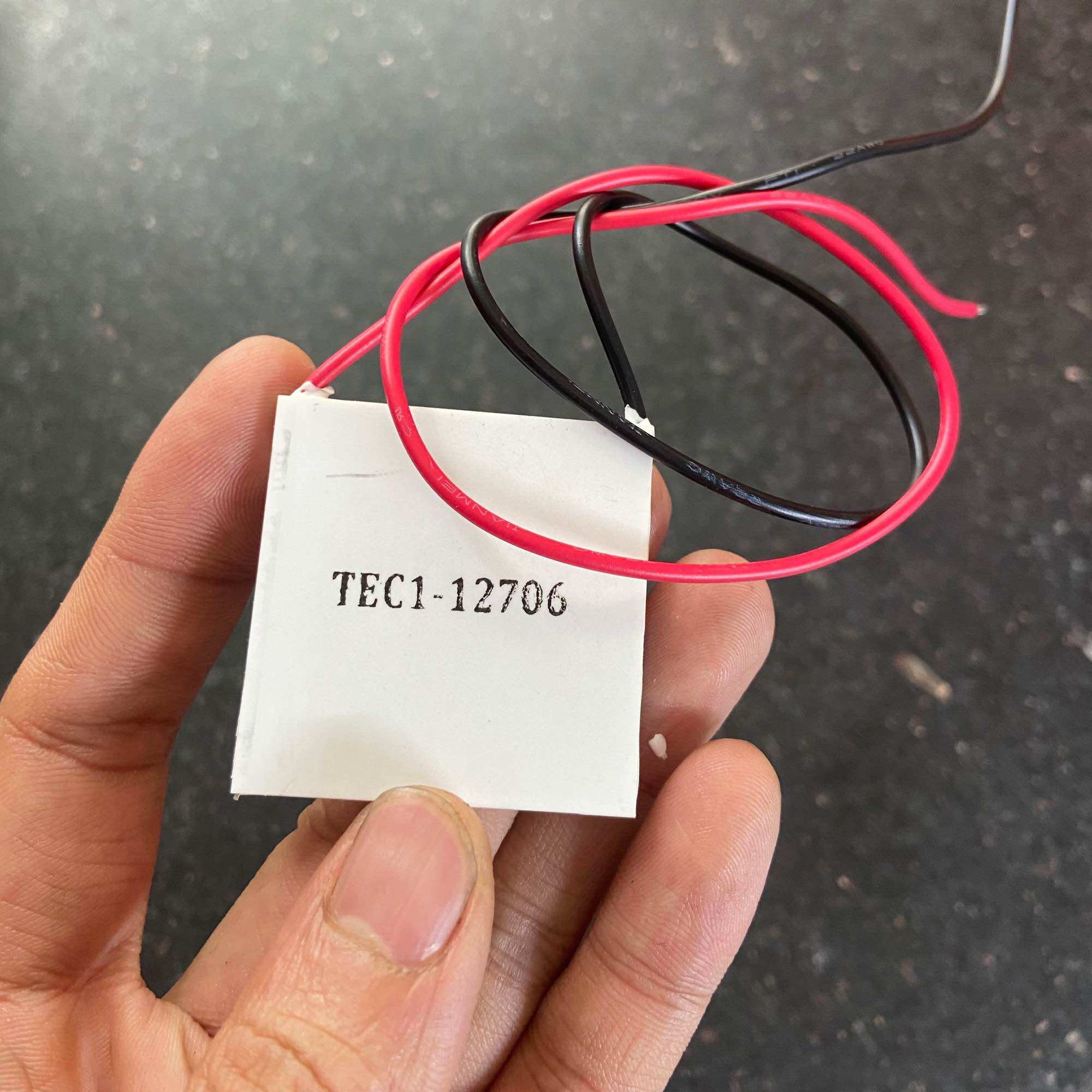 Sò nóng lạnh Tec1 12706 - 60w - chíp lạnh 12706