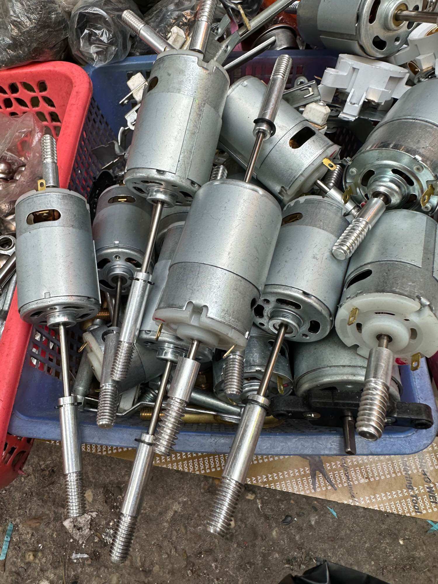 Động cơ motor quạt 12V