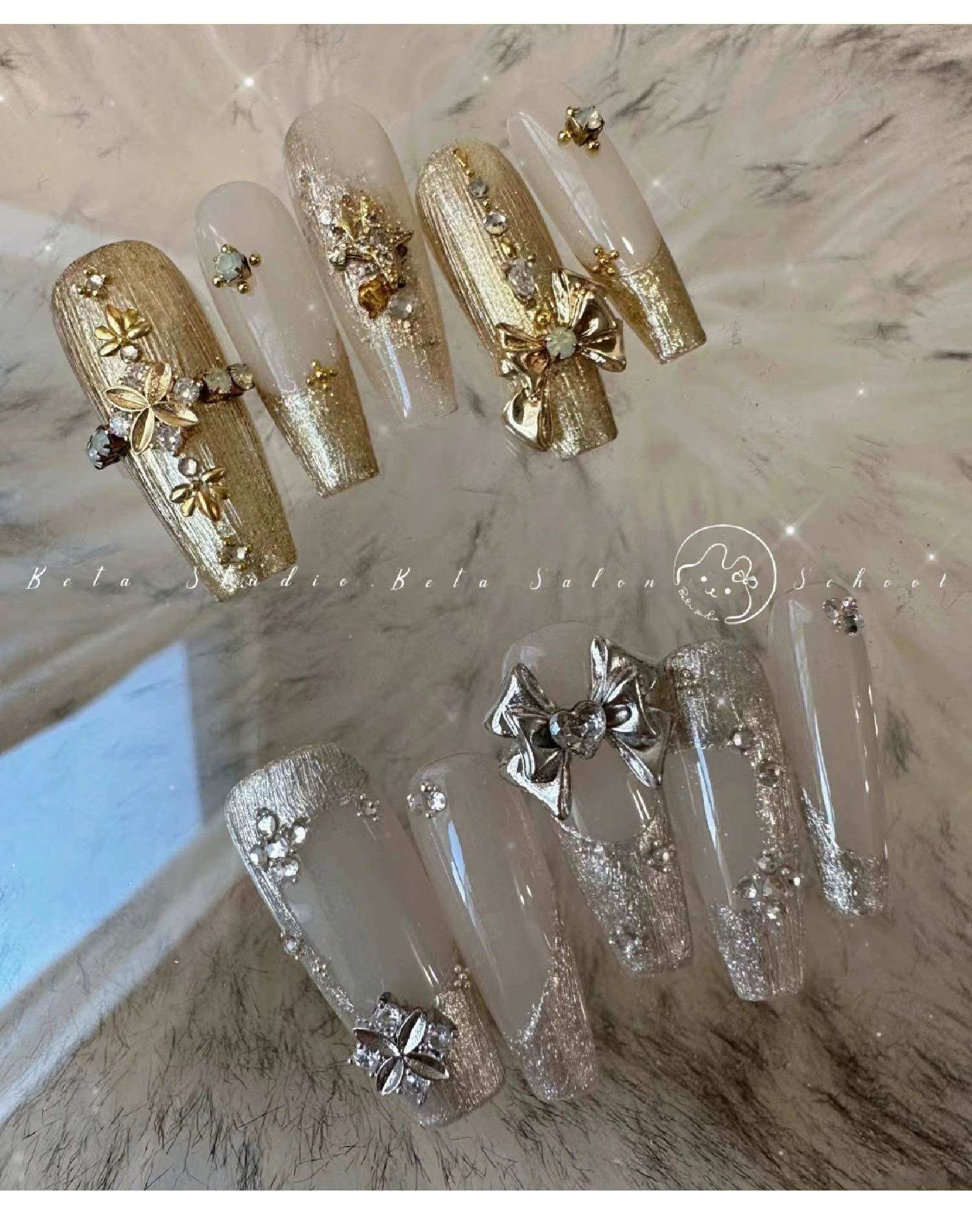 CHARM NƠ KIỂU M311 SET 20 VIÊN