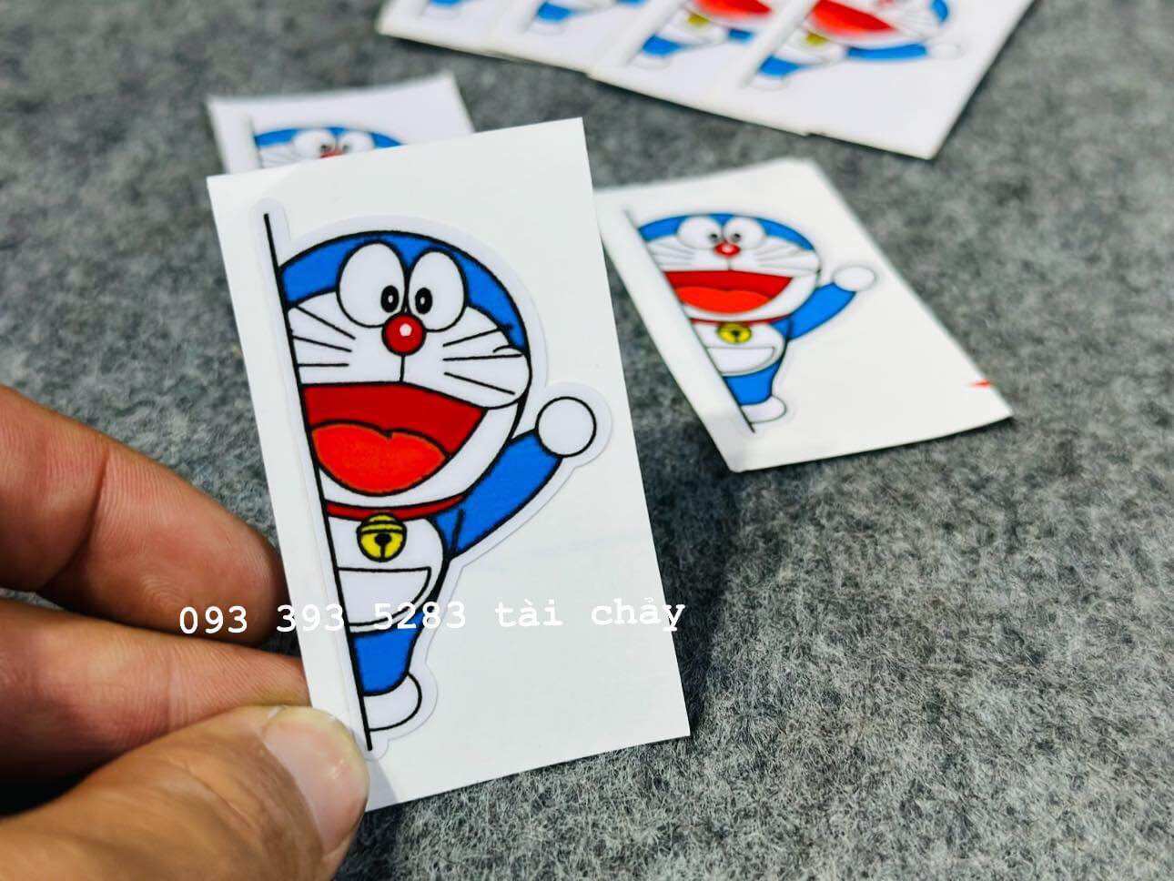 [ 1 MIẾNG ] TEM STICKER ĐÔREMON DÁN TRANG TRÍ XE VÀ NHIỀU VI TRÍ KHÁC