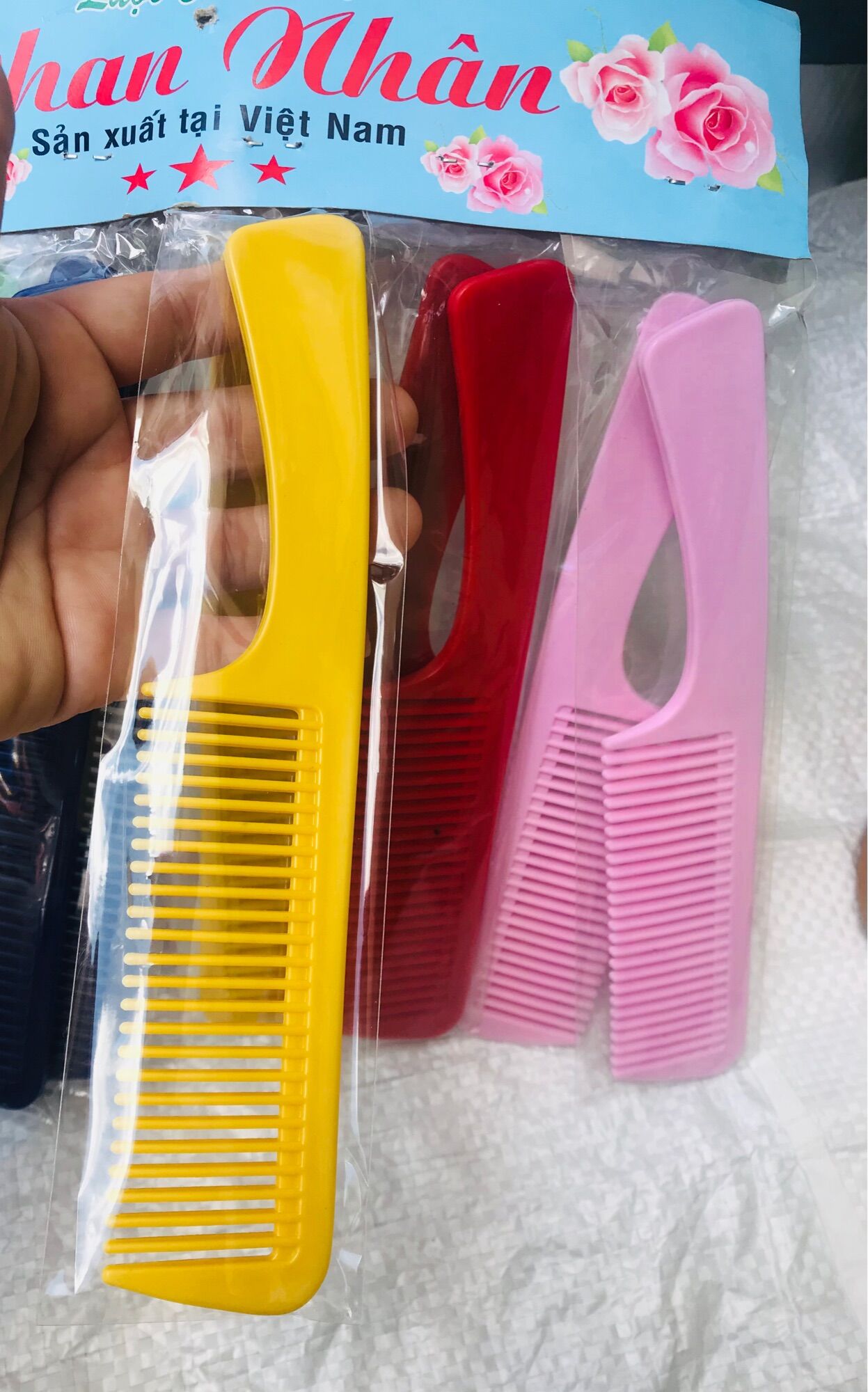 🔥Sỉ_ 5 Lố (60cây) Lược CÁN CONG Nhiều Màu siêu đẹp (dài 20cm)