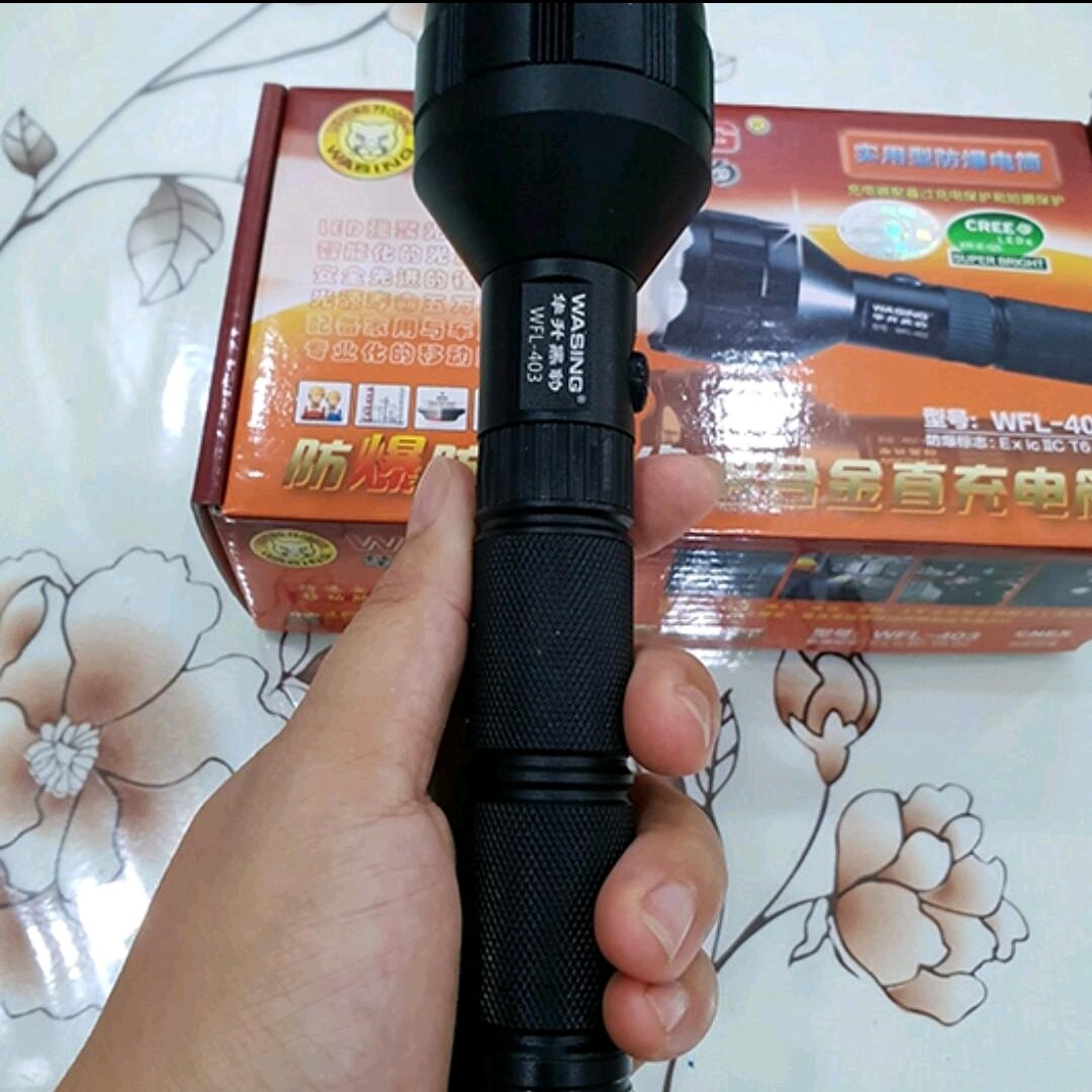 Đèn Pin Siêu Sáng WASING WFL-403