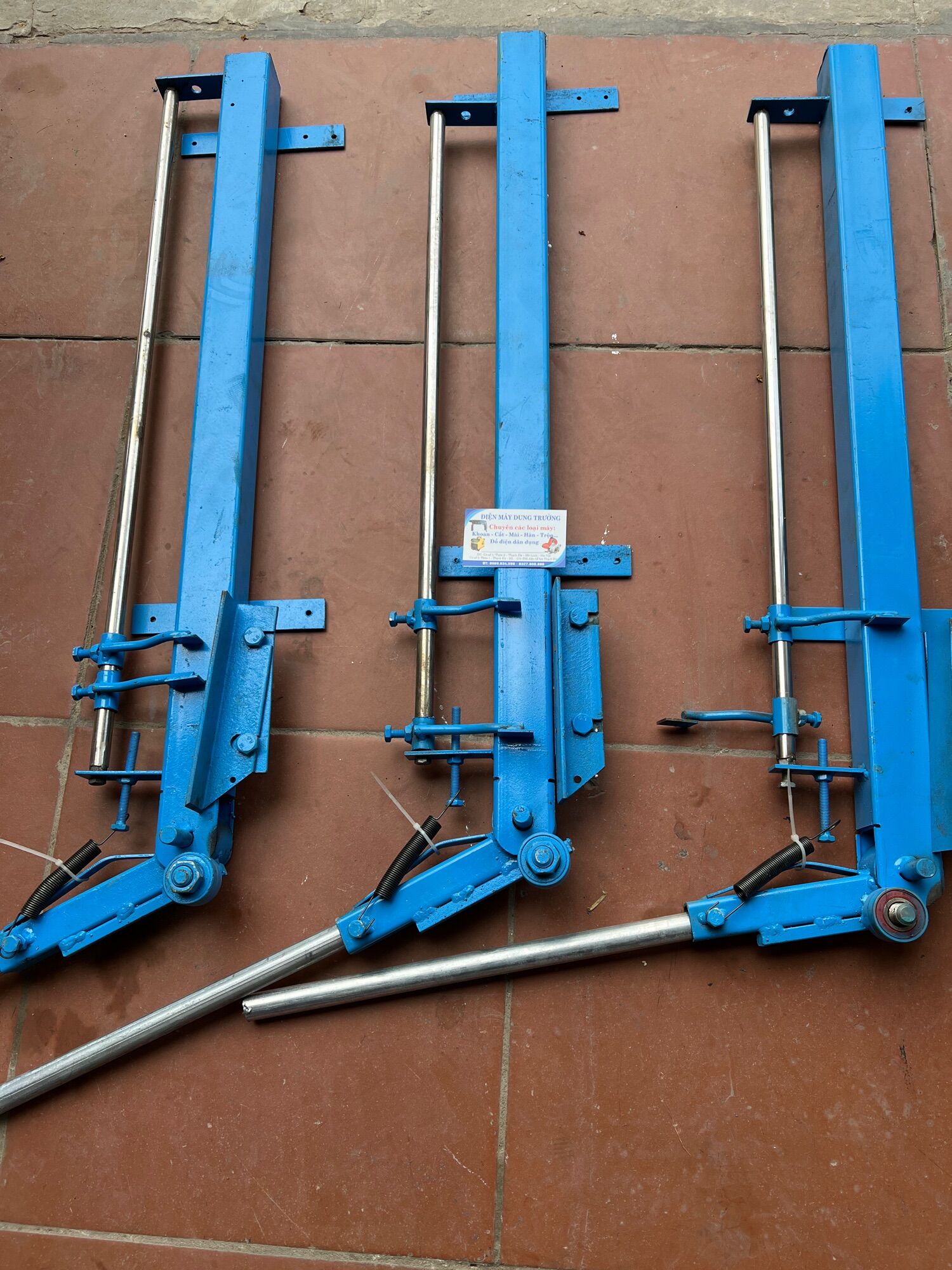 Bàn bẻ đai 6-8-10 | máy xây dựng trường dung