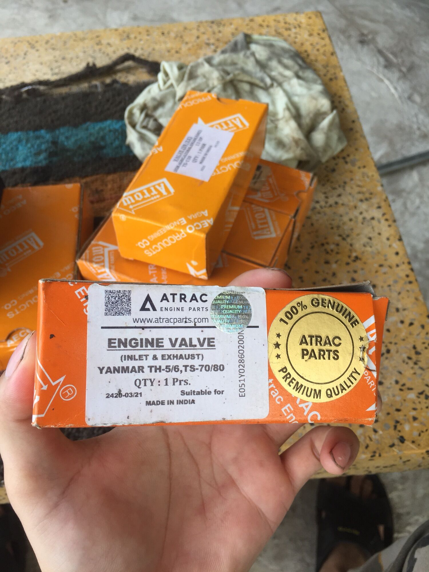 Xupap máy Yanmar Ss50,Ss60,Ss80,Ss90,Ss11,Ss13
