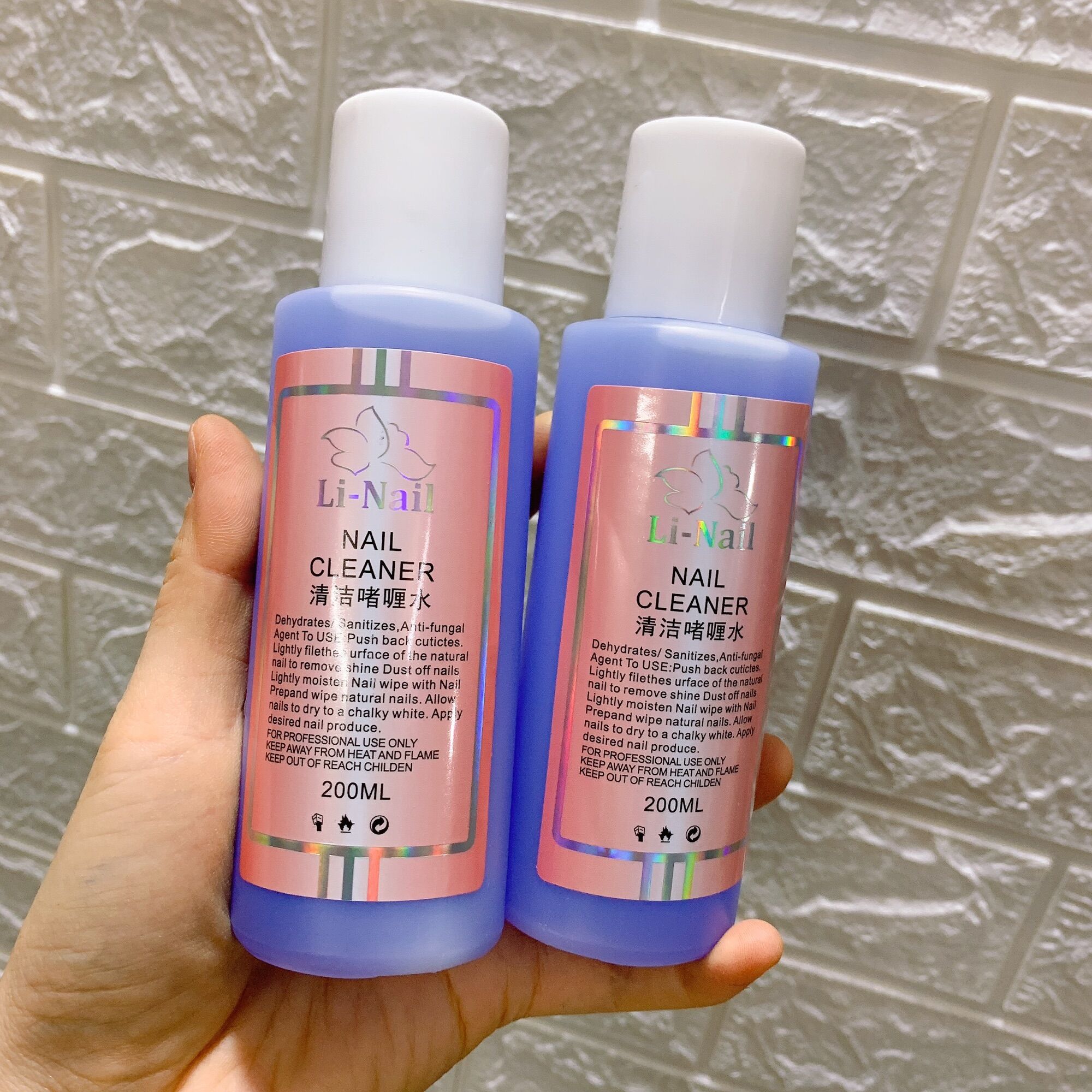 Nước lau gel linail tím chai 200ml