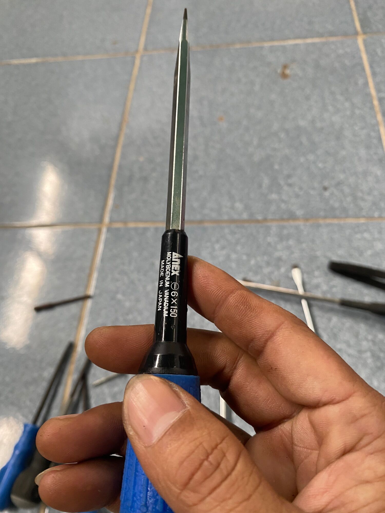 Tua vít Anex đầu dẹp.