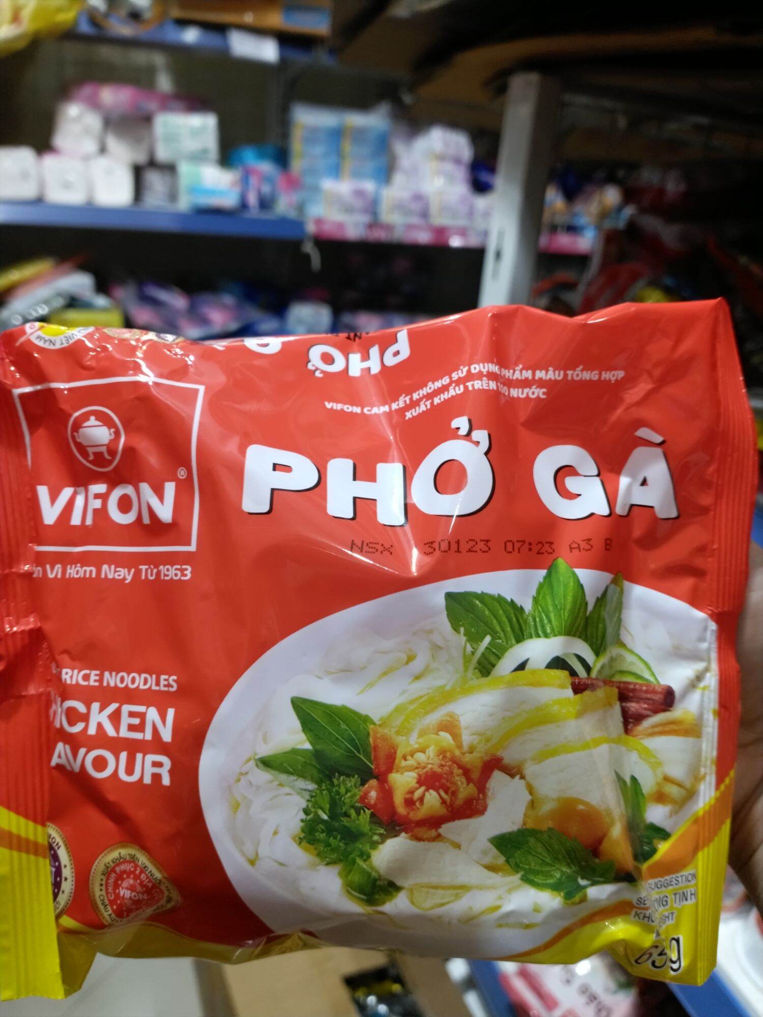 Phở ăn liền Vifon bò/gà gói 65g