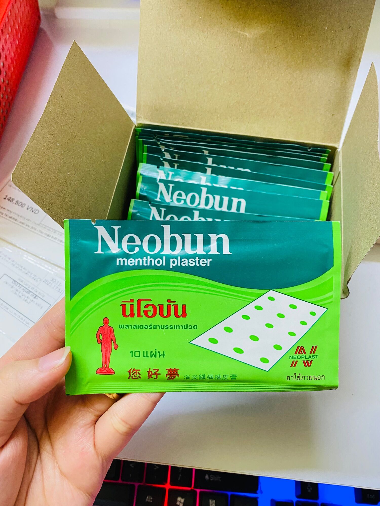 Cao Dán Giảm Đau NEOBUN MENTHOL PLASTER Thái Lan