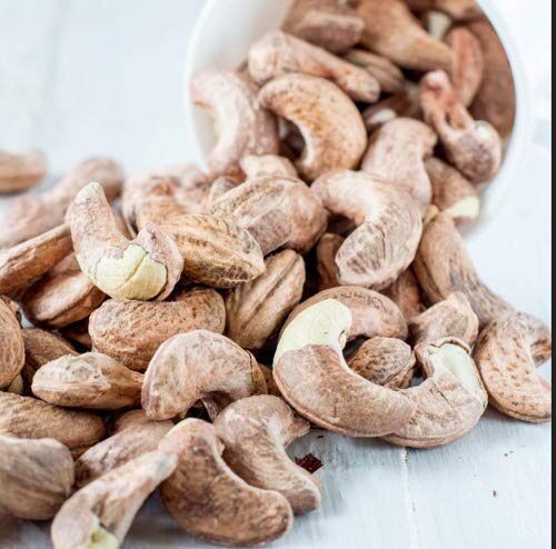 Roasted Full Cashew Nuts - Hạt Điều Rang Muối 250g