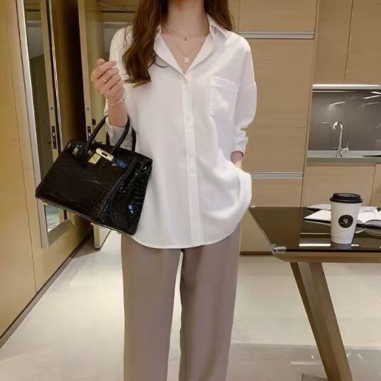 Áo Sơ mi basic túi vuông nữ m102