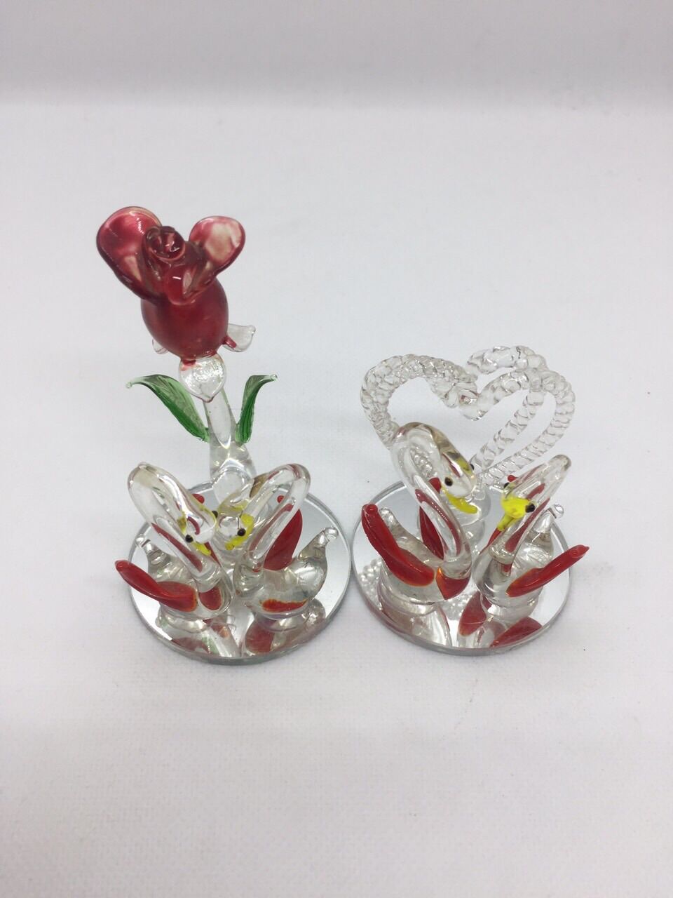 Thủy tinh thiên Nga , thủy tinh hoa Hồng