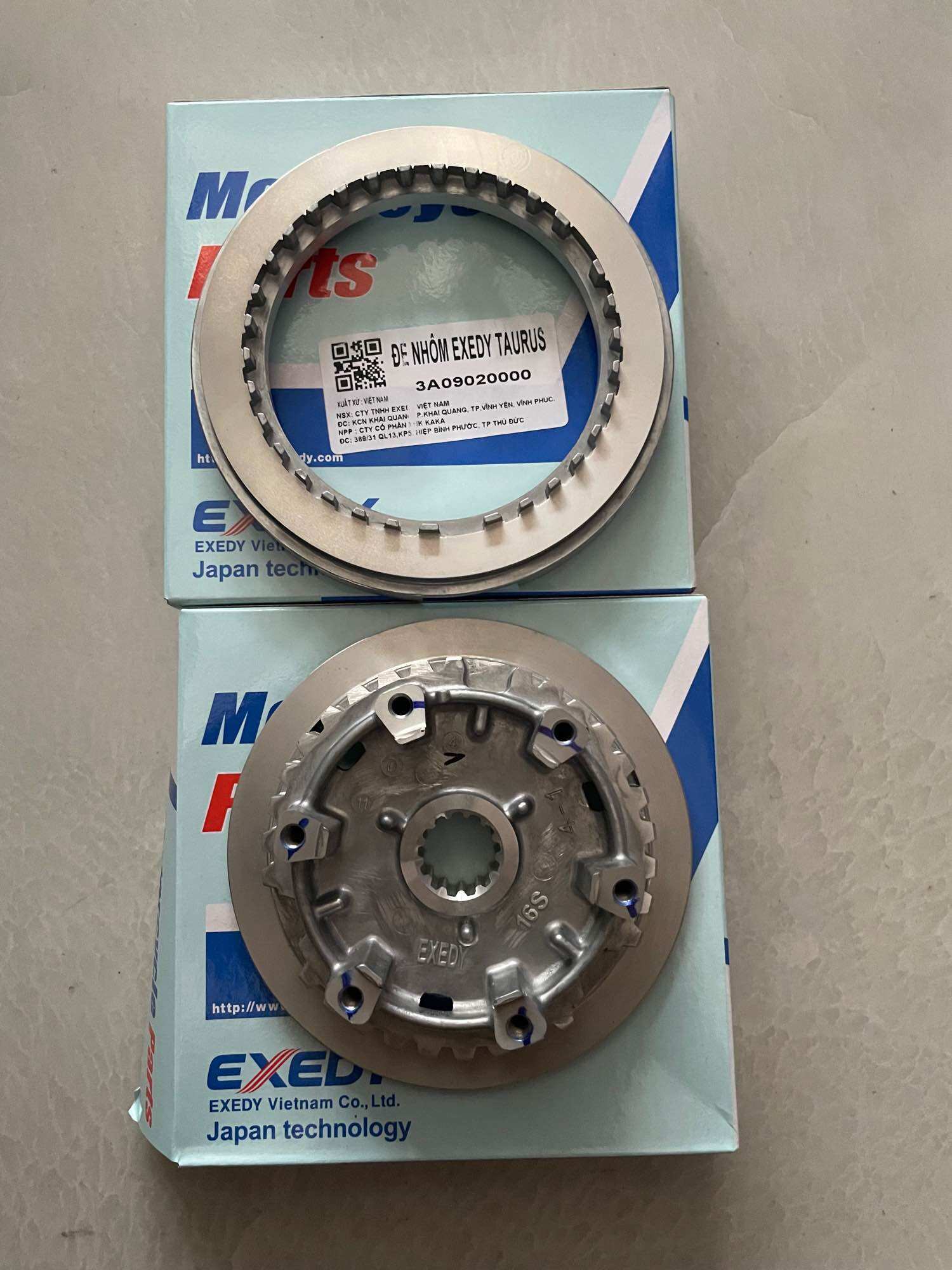 Cặp đế nhôm nồi Yamaha Taurus chính hãng EXEDY
