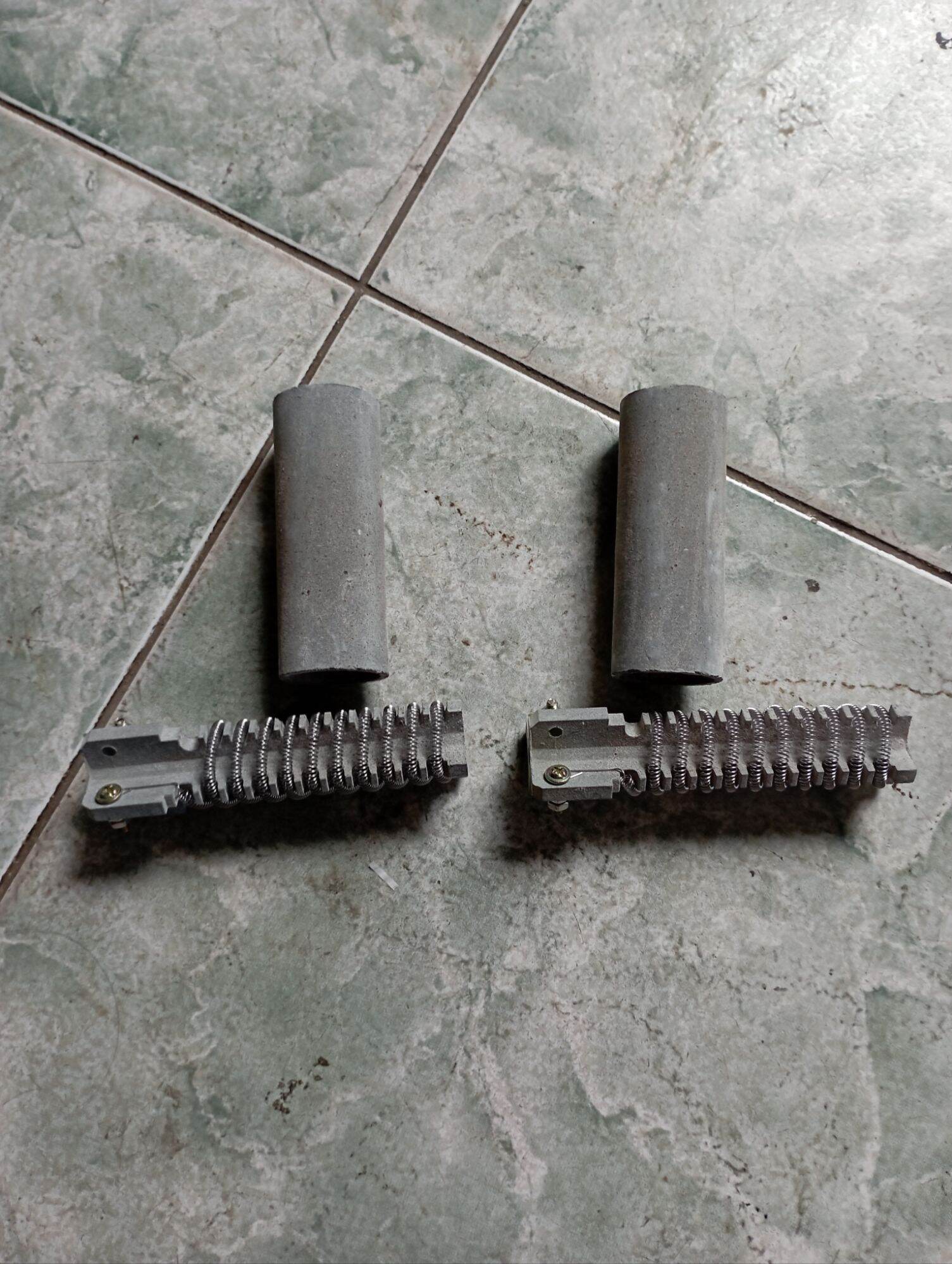 Điện trở máy đốt chỉ 220V-1000W