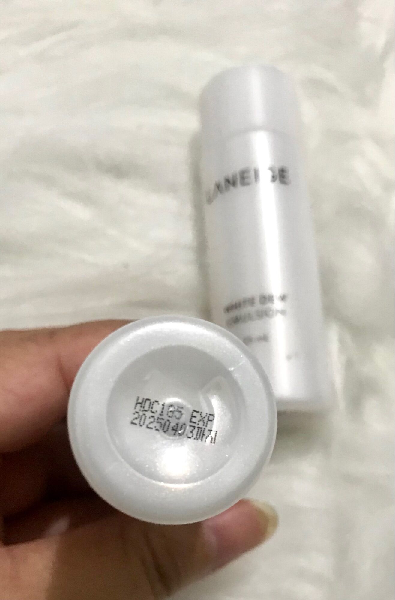 Sữa dưỡng trắng da laneige white dew 25ml