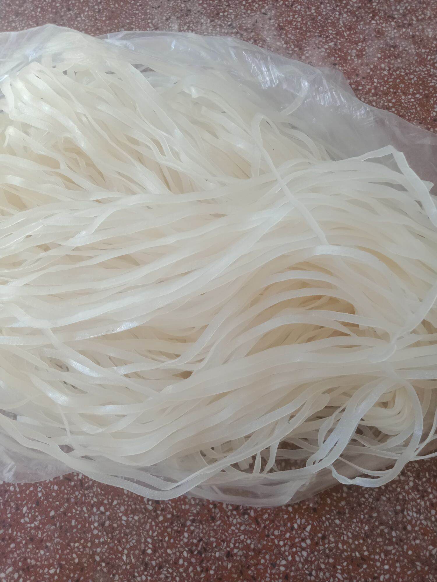Hủ tiếu Sadec tươi sợi lớn 1kg