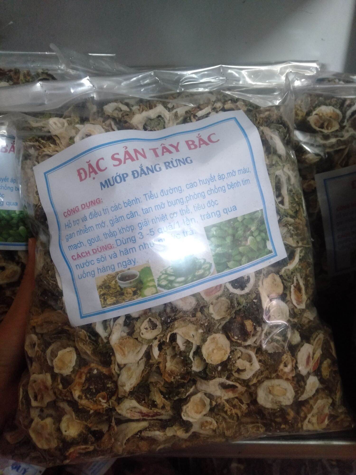 Mướp đắng rừng