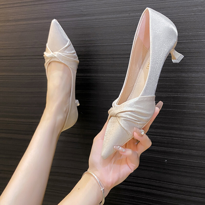 Giày Cao Gót Đế Mềm Mũi Nhọn Đế Thấp Thanh Lịch Cho Nữ Mùa Hè 2024 Giày Đơn Cổ Điển Giày Bệt Da PU