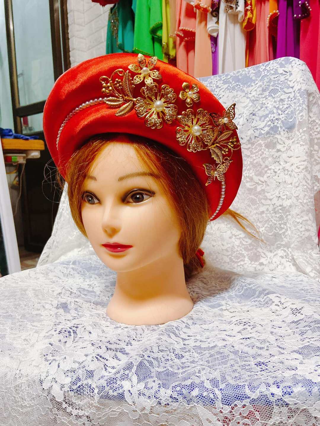 Mấn cô dâu 2 tầng sang chảnh đủ màu