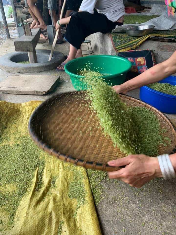 500g cốm xanh tây bắc hạt to, thơm ngon