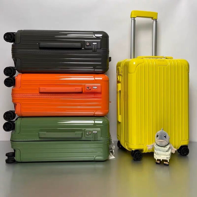 Vali Rimowa Essential Siêu Cấp Có Sẵn