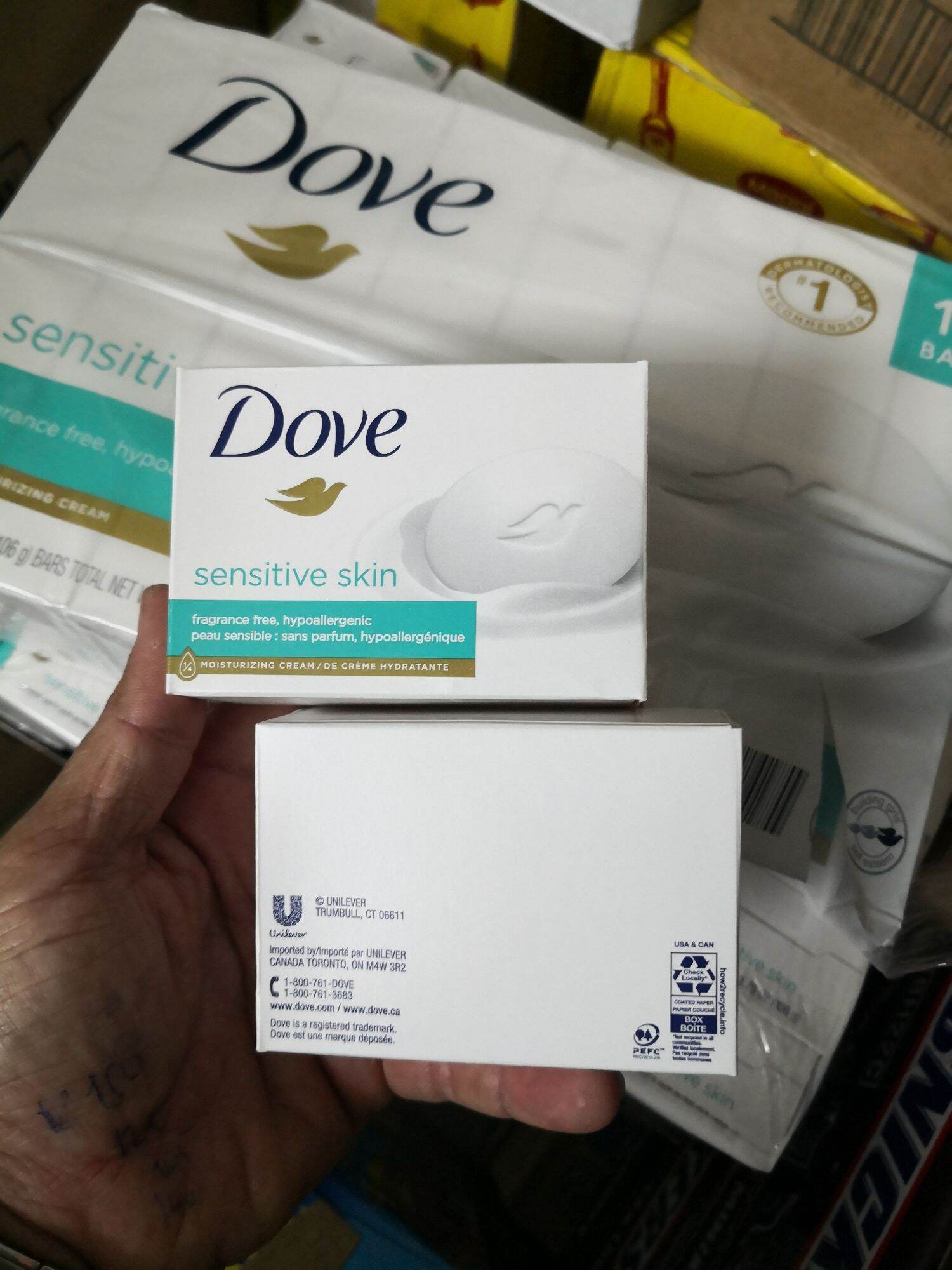 XÀ BÔNG CỤC DOVE 106g