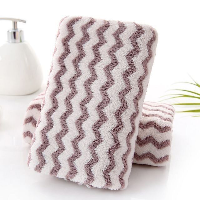 Khăn mặt lông mịn xuất Hàn 30x50cm (màu ngẫu nhiên)