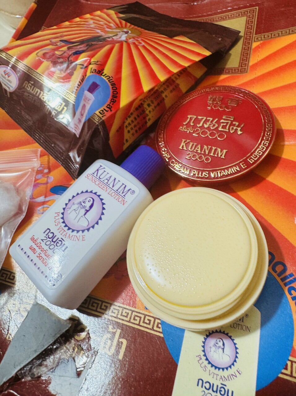 Bộ Kem Trắng Da Sâm Phật Bà Thái Lan ( còn gọi là sâm cô tiên đỏ )