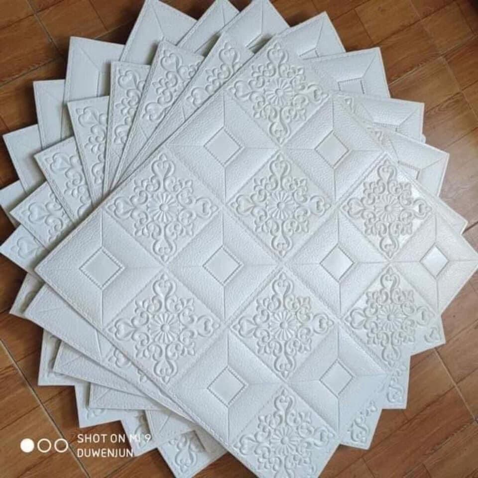 Combo 100 tấm xop dan tuong hoa van 70x70