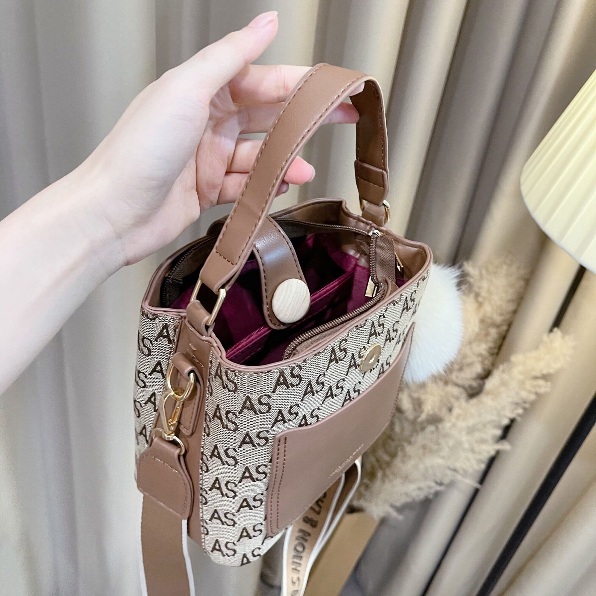 Túi Gucci dây rút (Size 21cm)