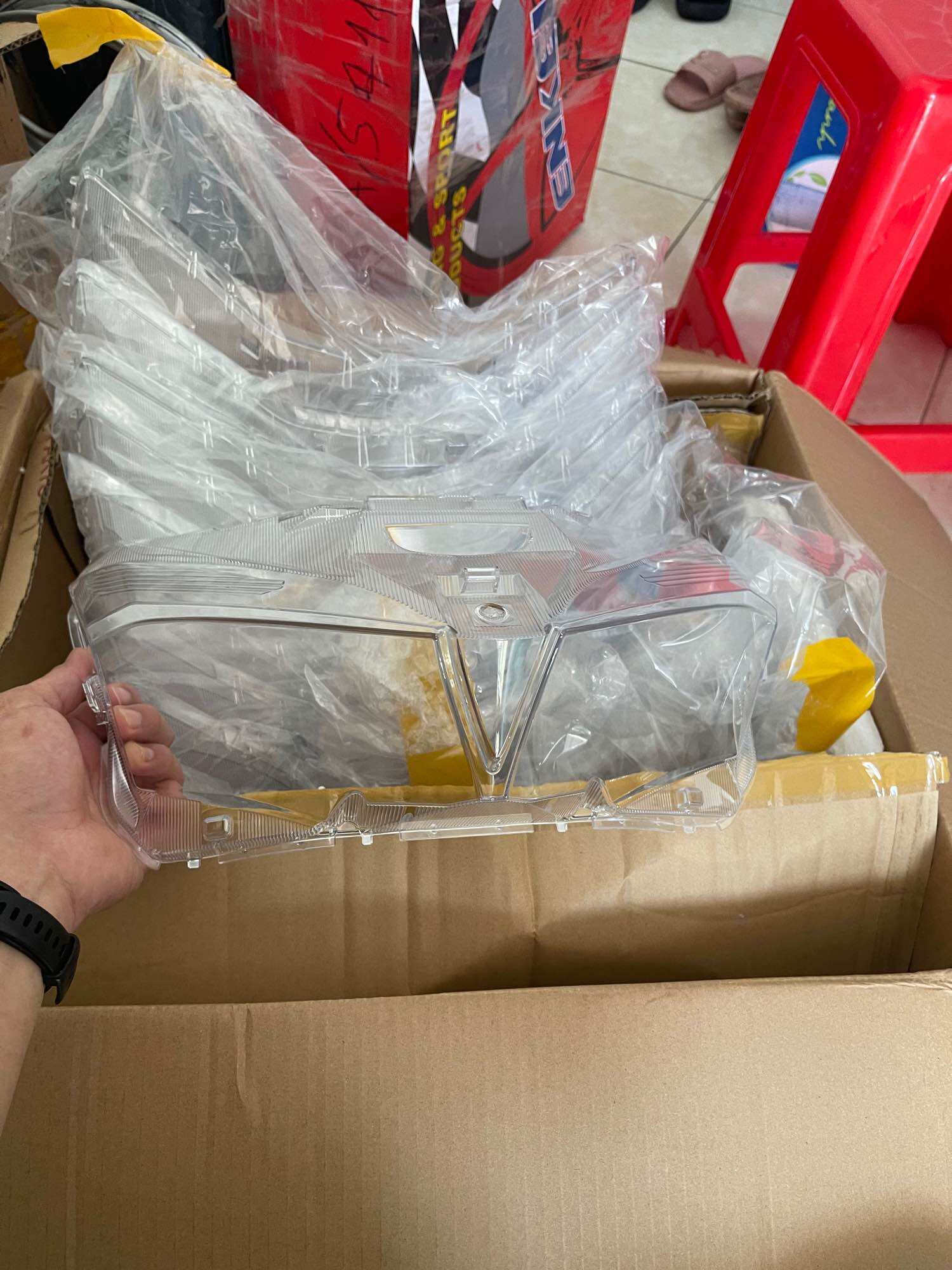 Mica pha đèn trước ab 2019