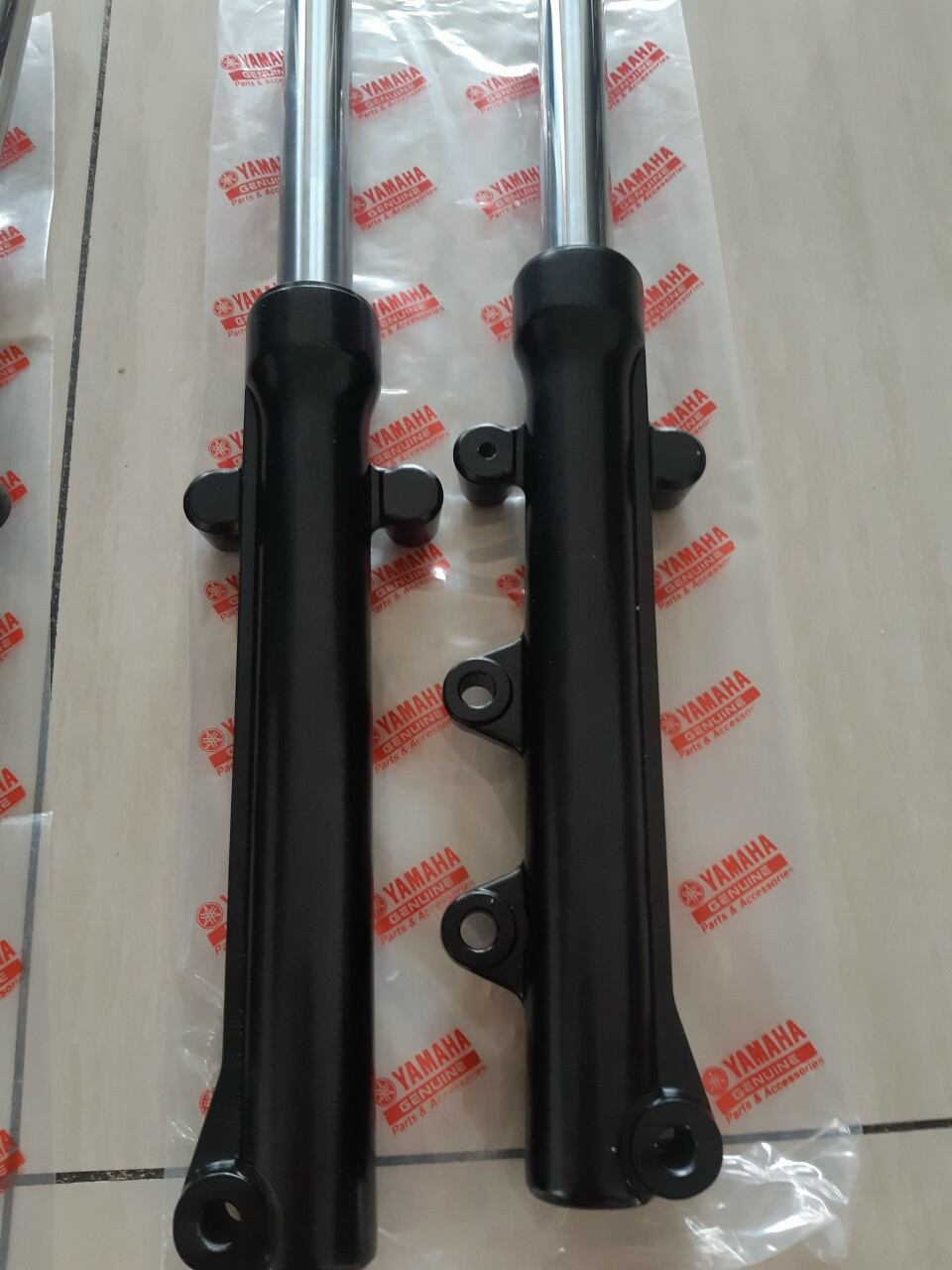 phuộc trước xe excenter 135 ( 2011 về sau)