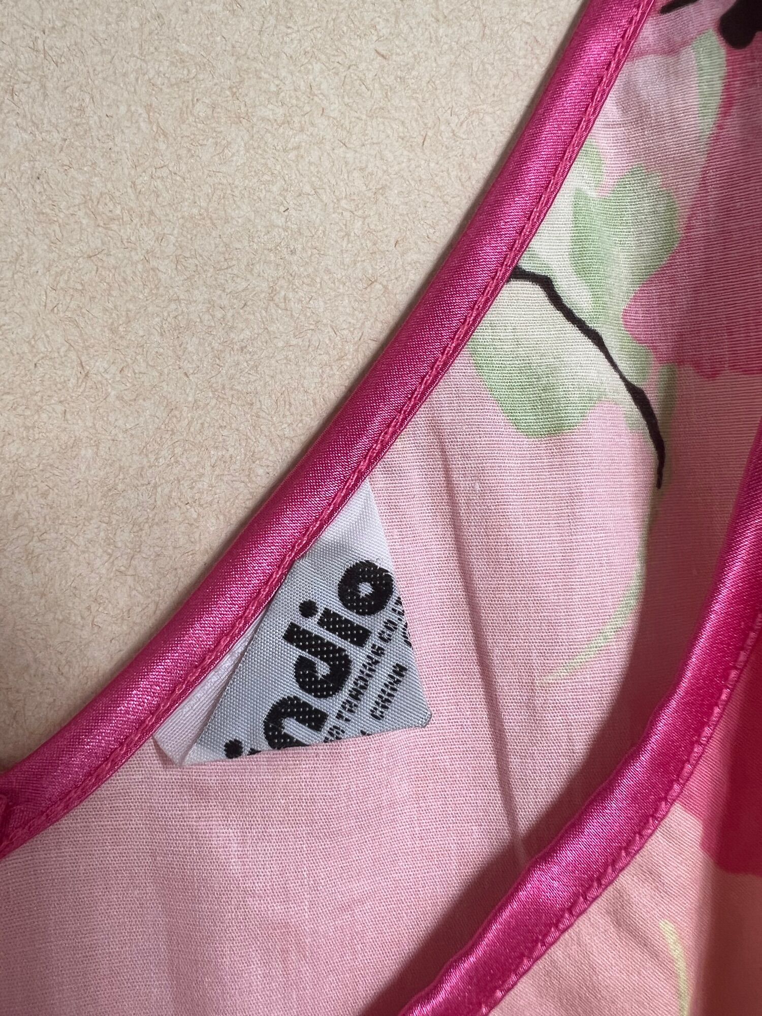 Đầm hoa Hồng Sz S, New 99%