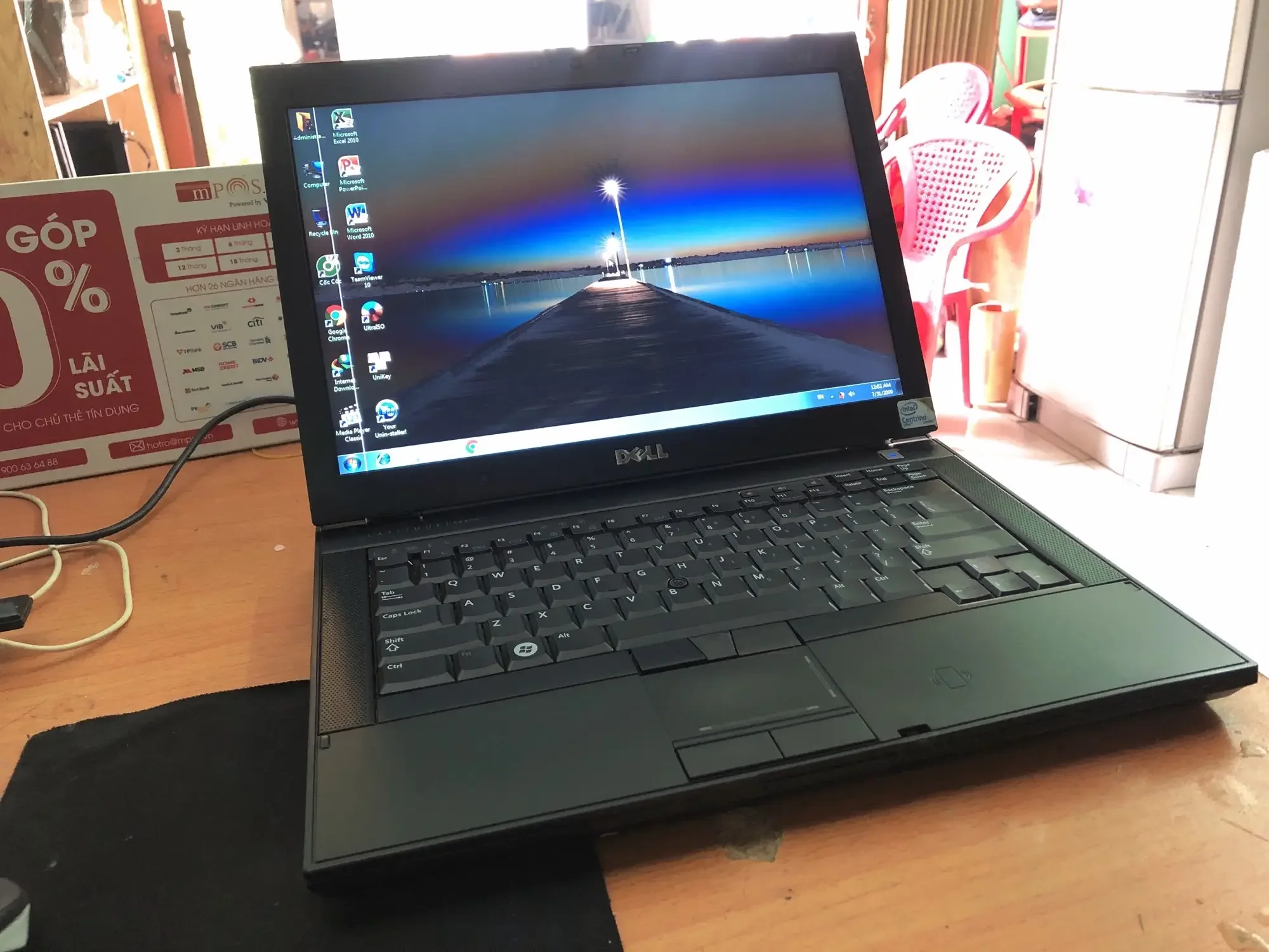 Dell Latitude e6400 ram 4G hdd 160G 14inch giá rẻ