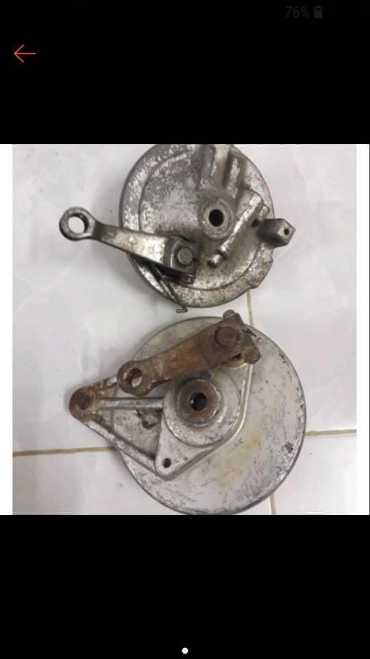 Cặp má đùm gắng mâm.rã xe .loại tốt .có trầy