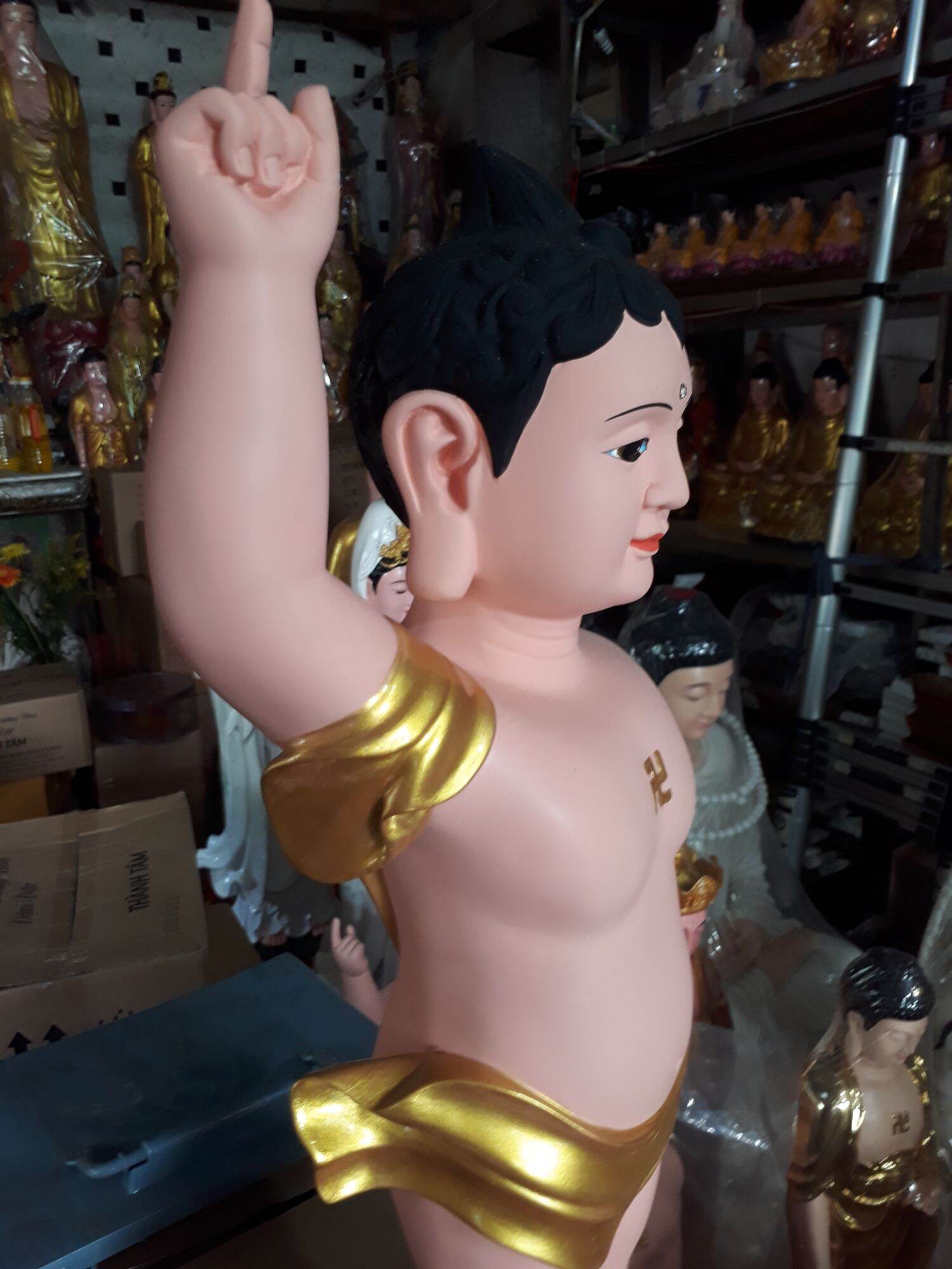 TƯỢNG PHẬT ĐAN SANH 7 TẤC KHÔNG ĐẮP Y