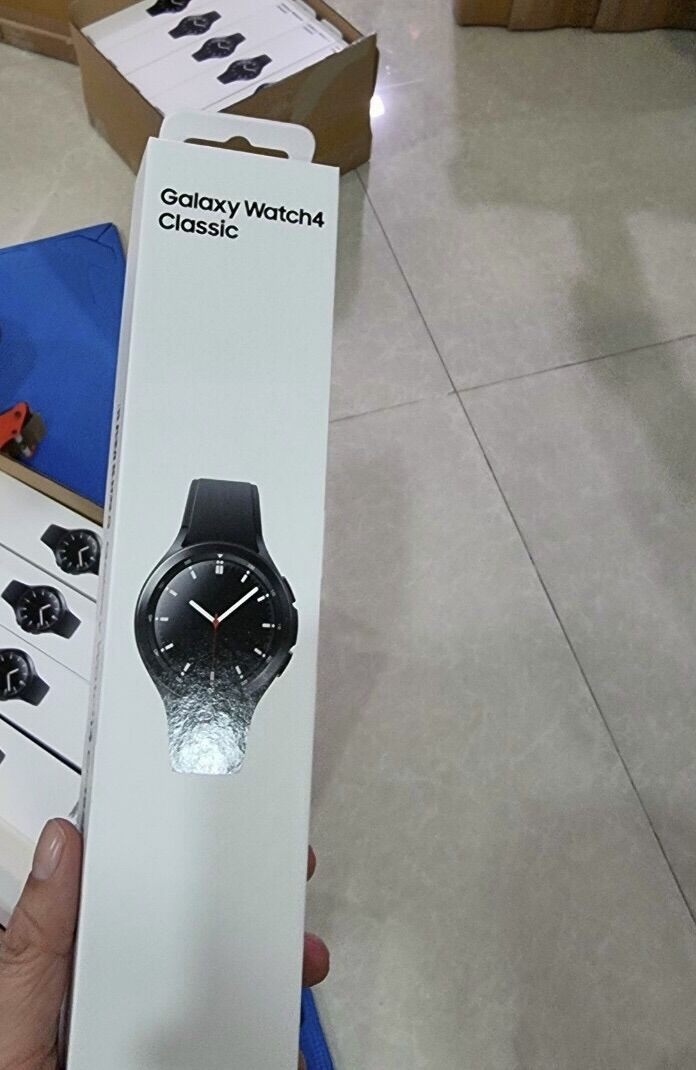 Đồng hồ thông minh Samsung Galaxy Watch 4 Classic Bluetooth R890N - Hàng Chính Hãng