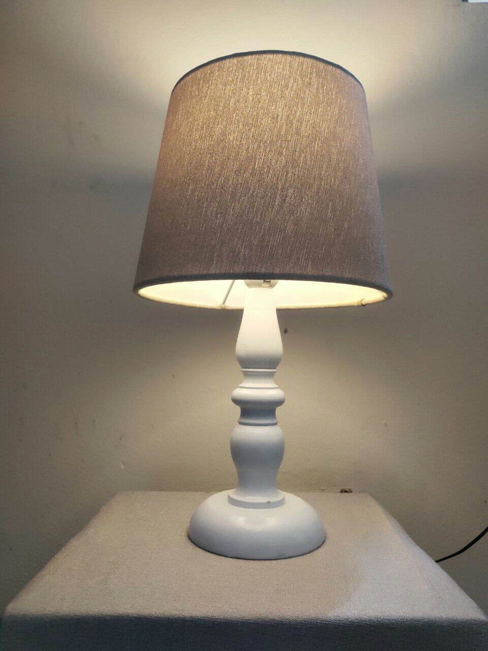 Đèn ngủ để bàn, đèn trang trí phong cách vintage
