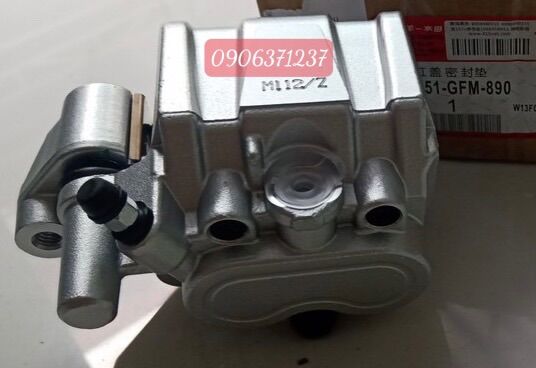Heo dầu dưới xe Scr luôn bố