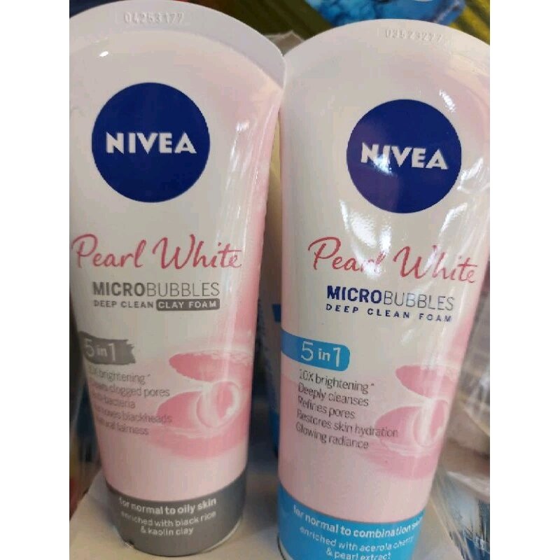 Sữa rữa mặt nivea pearl white 100g.