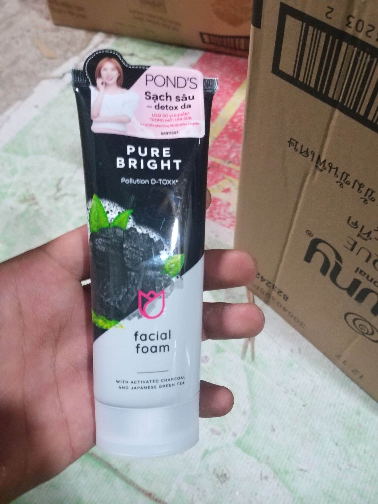 Sữa rửa mặt POND's 100g