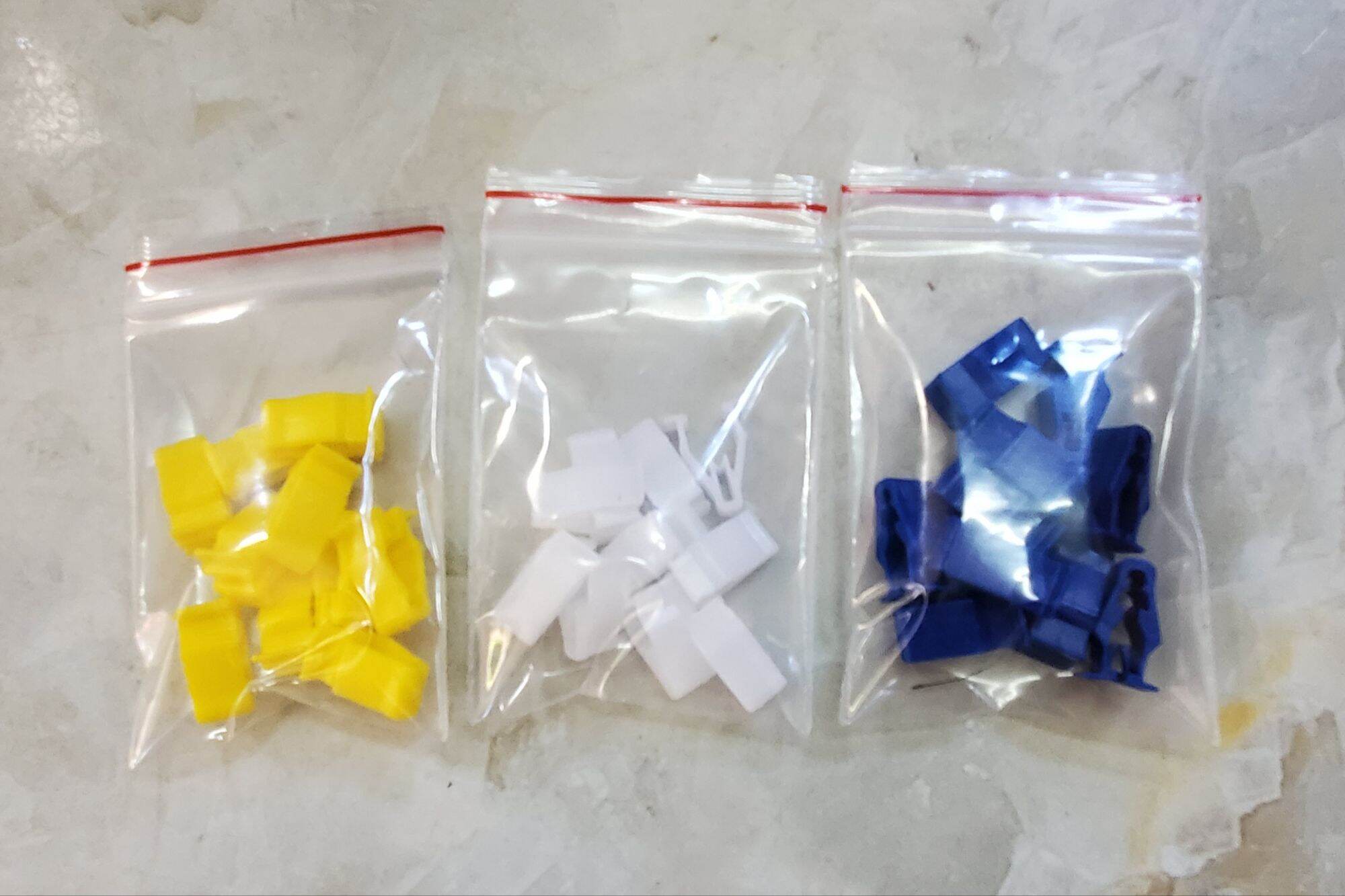 Bát kẹp nhựa xe máy ( 10 cái ).